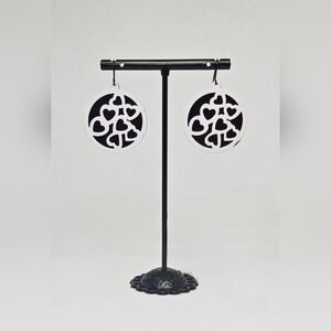 Black & White Heart Cutout Circle Earrings – Lightweight Statement Jewelry